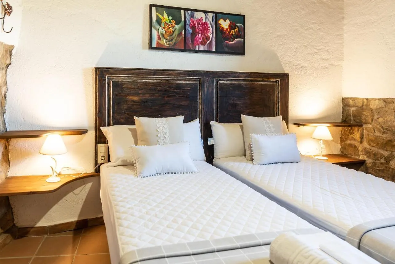 Casa Rural Sant Grau Turismo Saludable Y Responsable Solsona 0*,