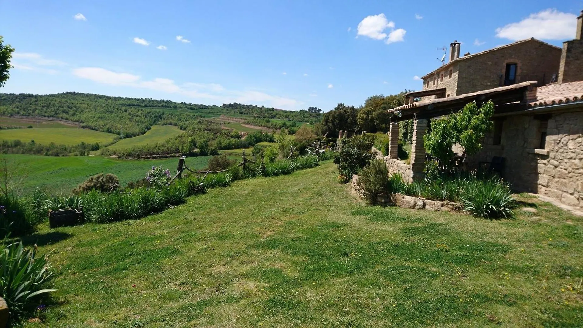 Casa Rural Sant Grau Turismo Saludable Y Responsable Solsona 0*,  Spain